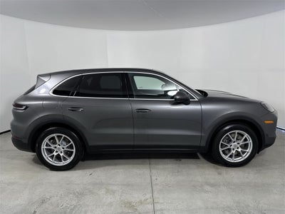 2024 Porsche Cayenne AWD