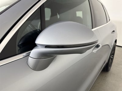 2025 Porsche Cayenne AWD