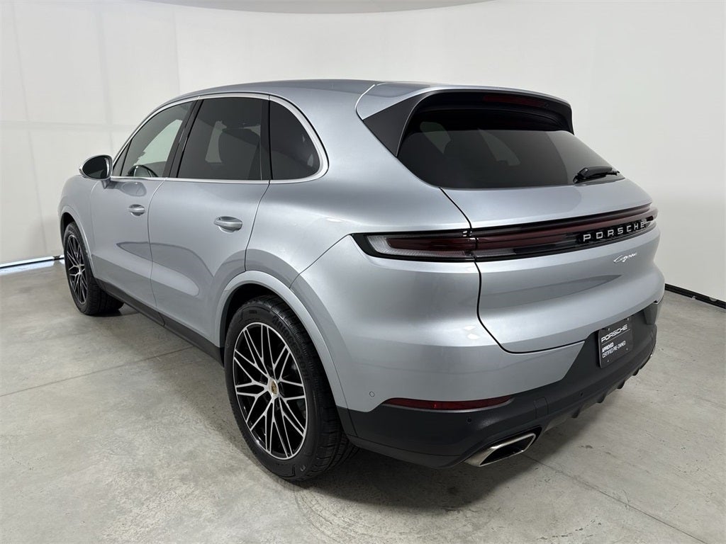 2025 Porsche Cayenne AWD
