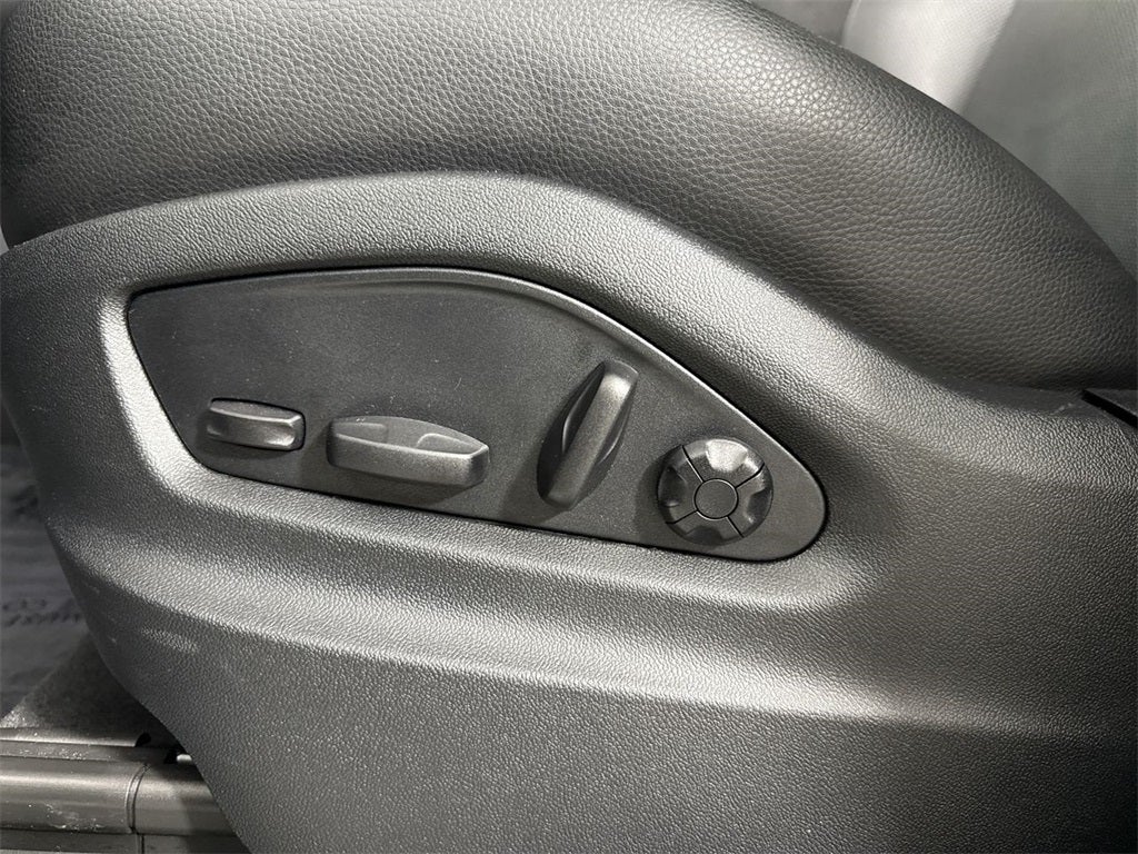 2025 Porsche Cayenne AWD