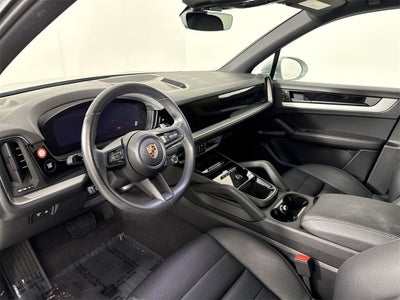 2025 Porsche Cayenne AWD