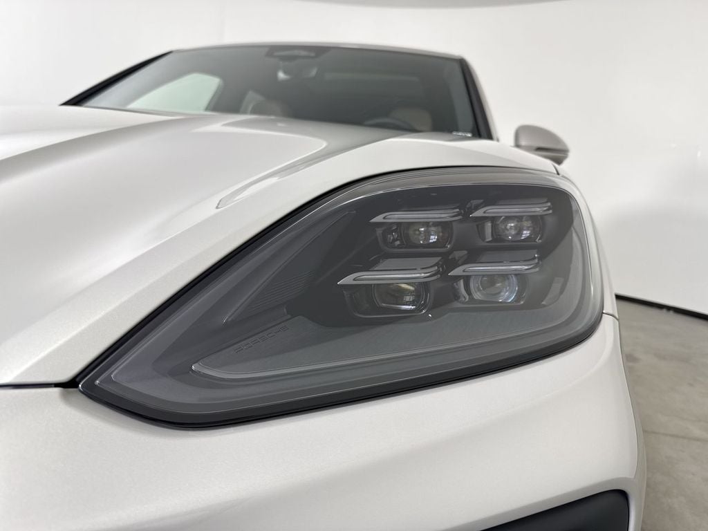 2026 Porsche Cayenne AWD