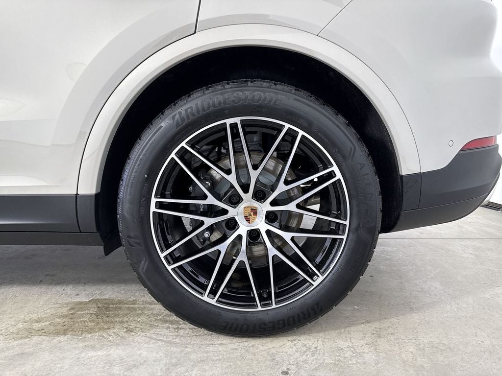 2026 Porsche Cayenne AWD