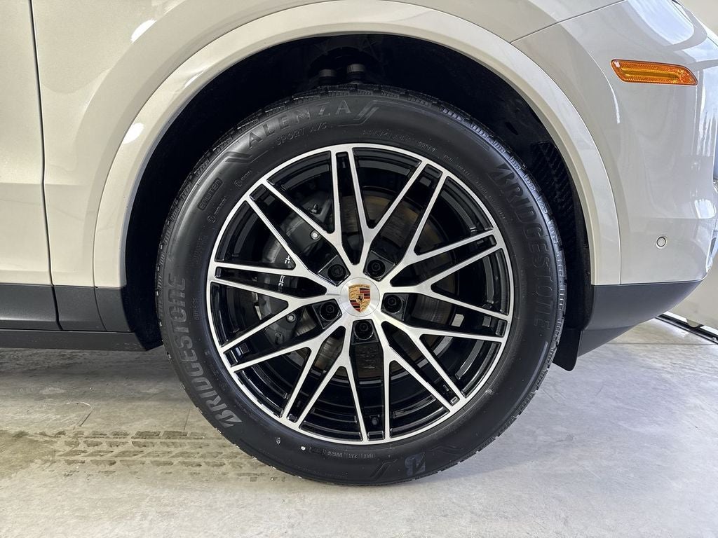 2026 Porsche Cayenne AWD