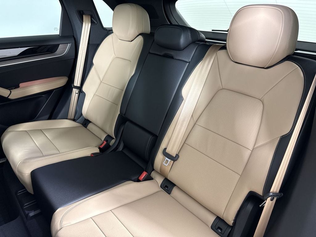 2026 Porsche Cayenne AWD