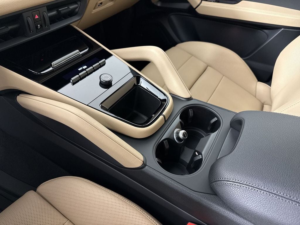 2026 Porsche Cayenne AWD