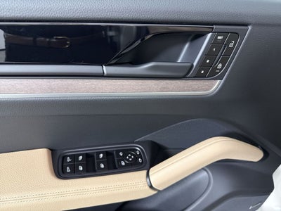 2026 Porsche Cayenne AWD