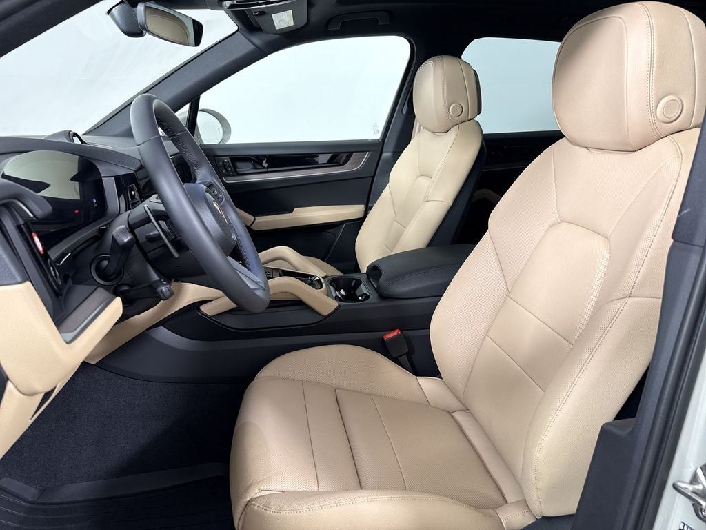 2026 Porsche Cayenne AWD