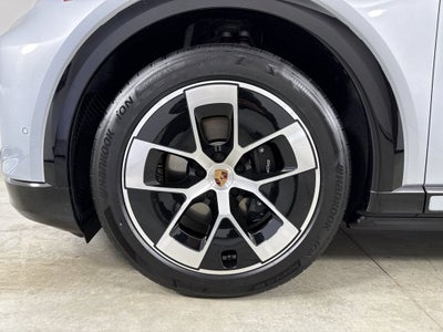 2026 Porsche Cayenne Electric