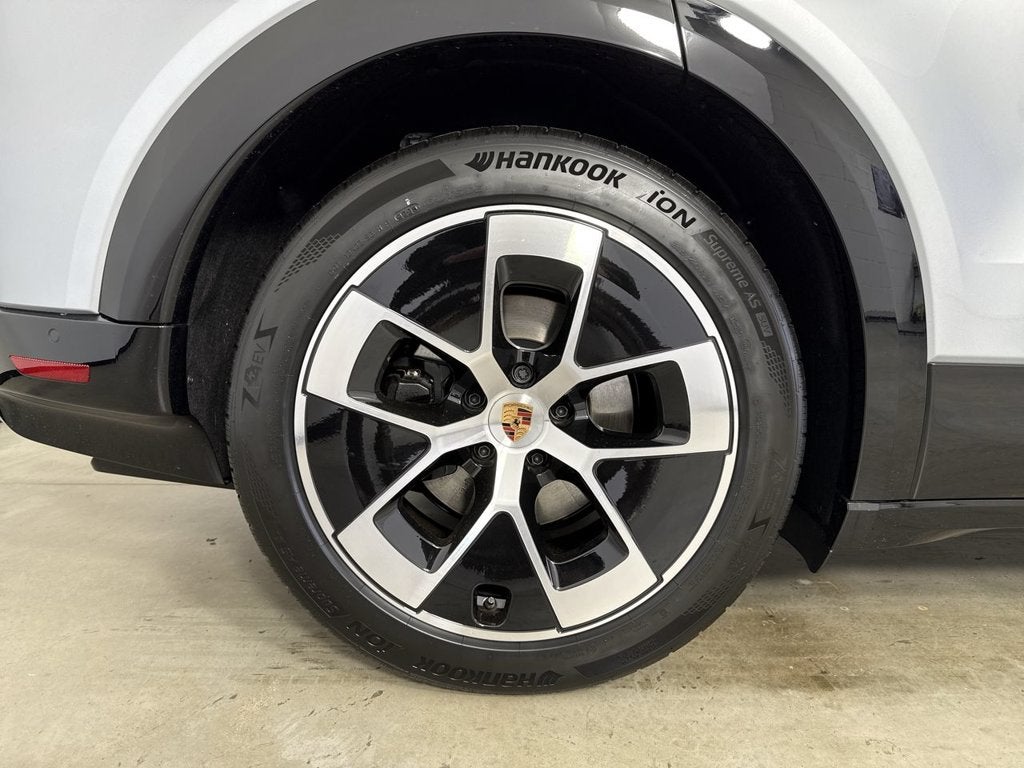 2026 Porsche Cayenne Electric