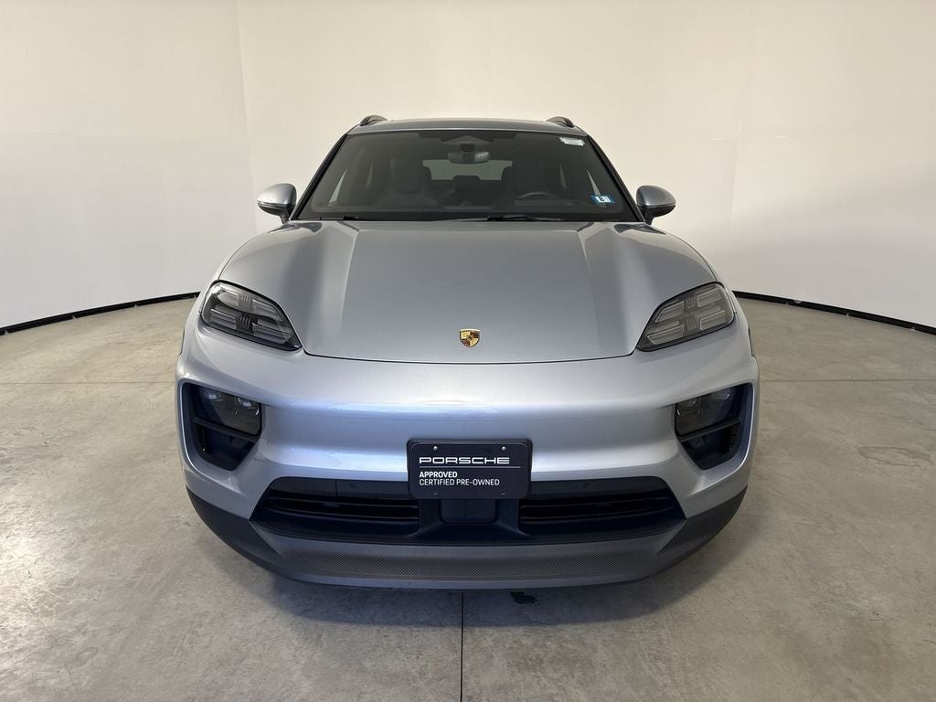 2025 Porsche Macan Electric Electric 4