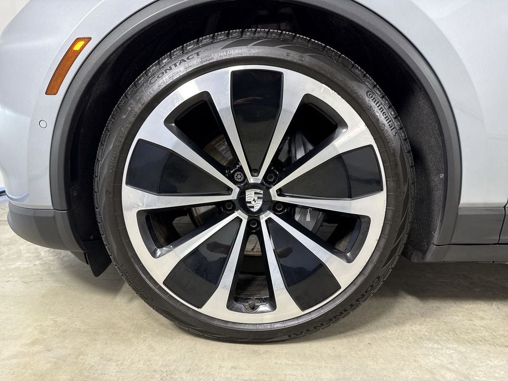 2025 Porsche Macan Electric Electric 4