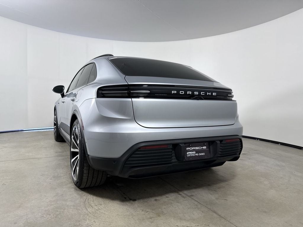 2025 Porsche Macan Electric Electric 4