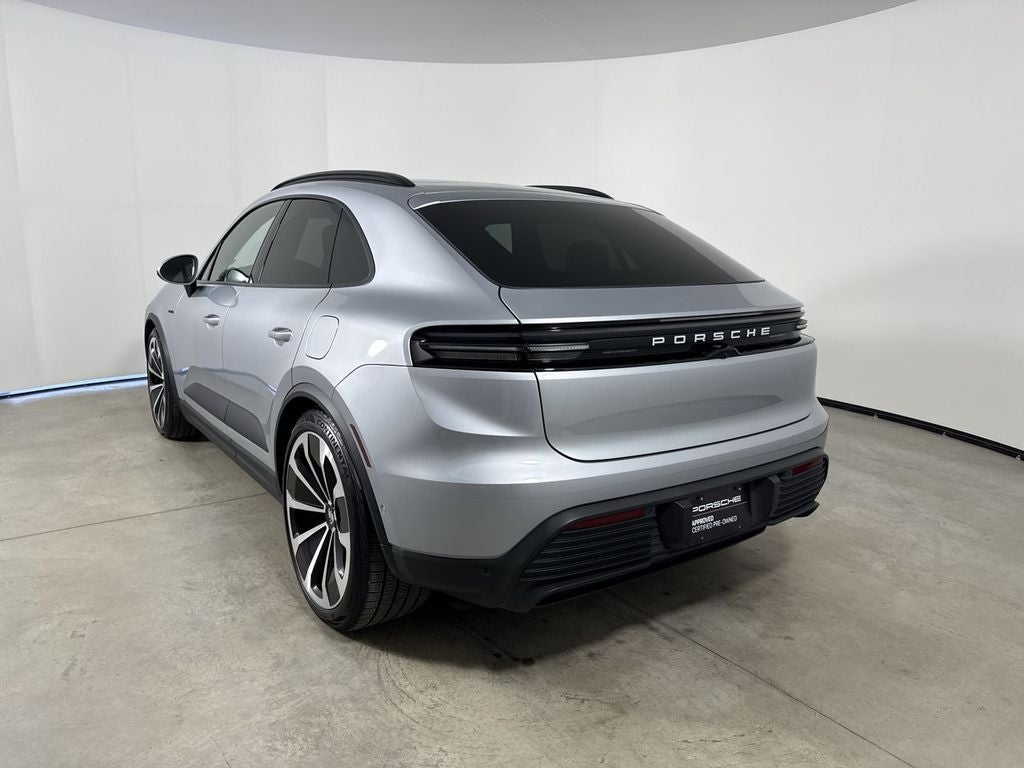 2025 Porsche Macan Electric Electric 4