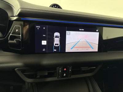 2025 Porsche Macan Electric Electric 4