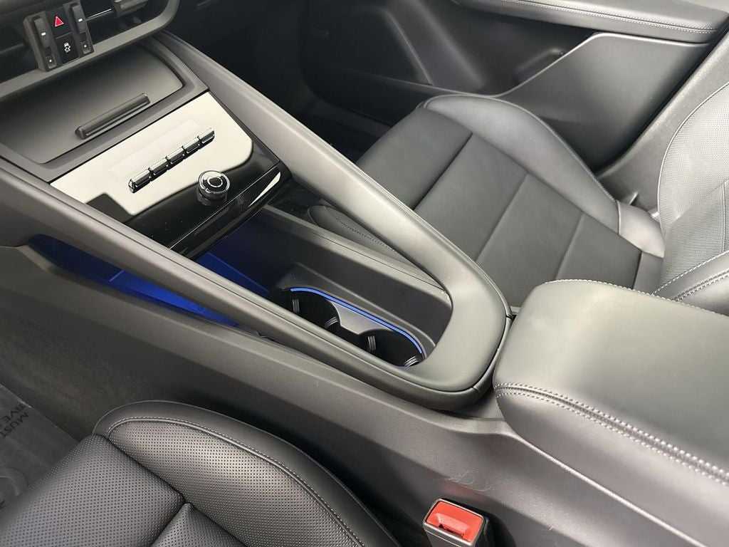 2025 Porsche Macan Electric Electric 4