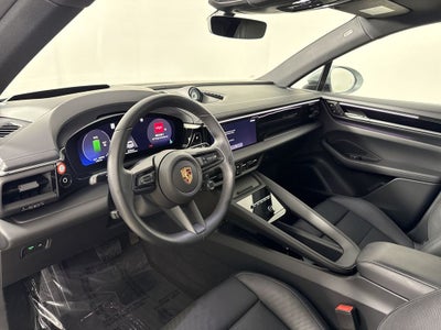 2025 Porsche Macan Electric Electric 4