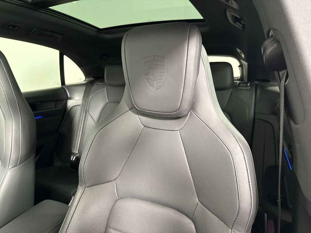 2025 Porsche Macan Electric Electric 4