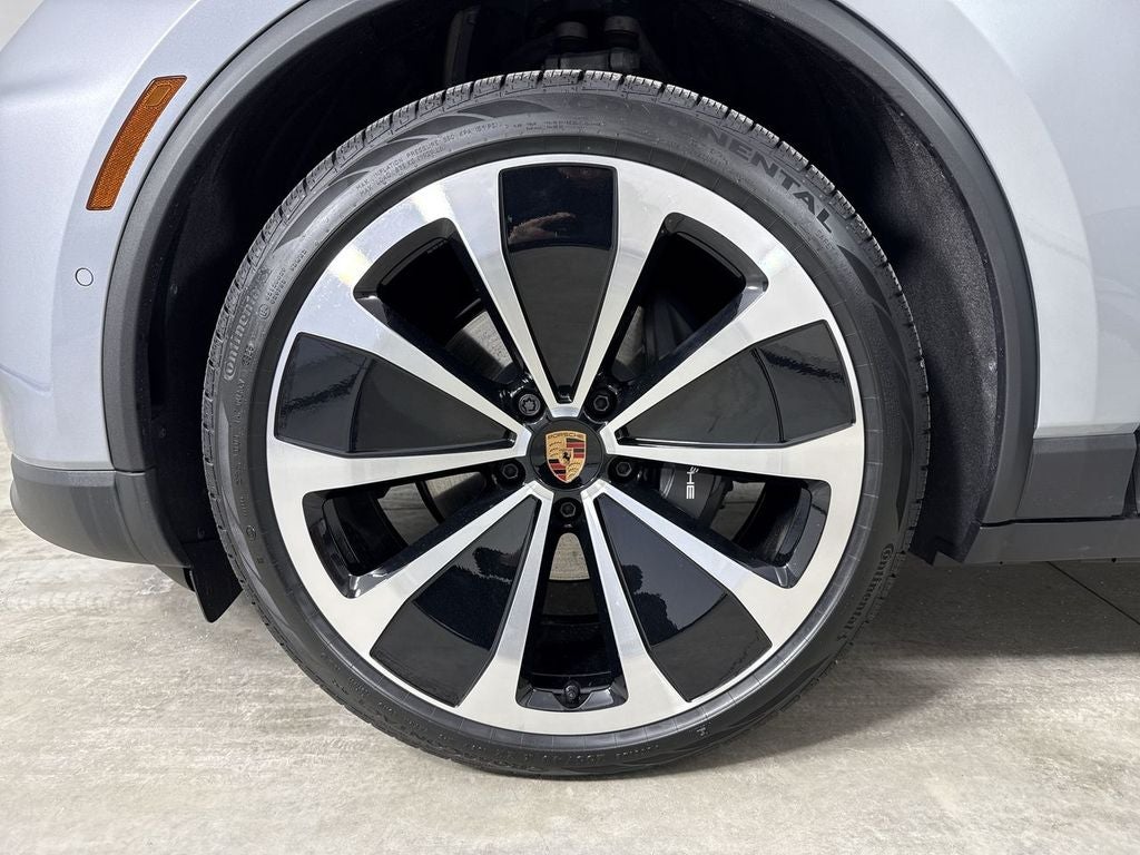 2026 Porsche Macan Electric Electric 4