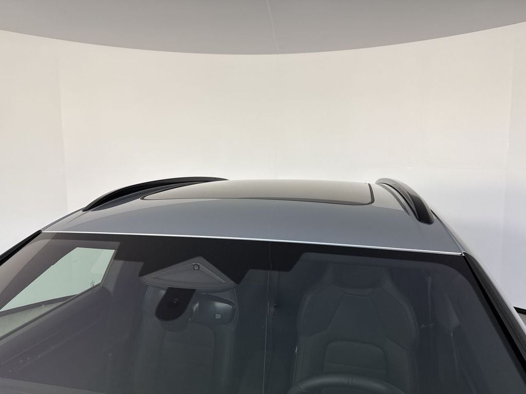 2026 Porsche Macan Electric Electric 4