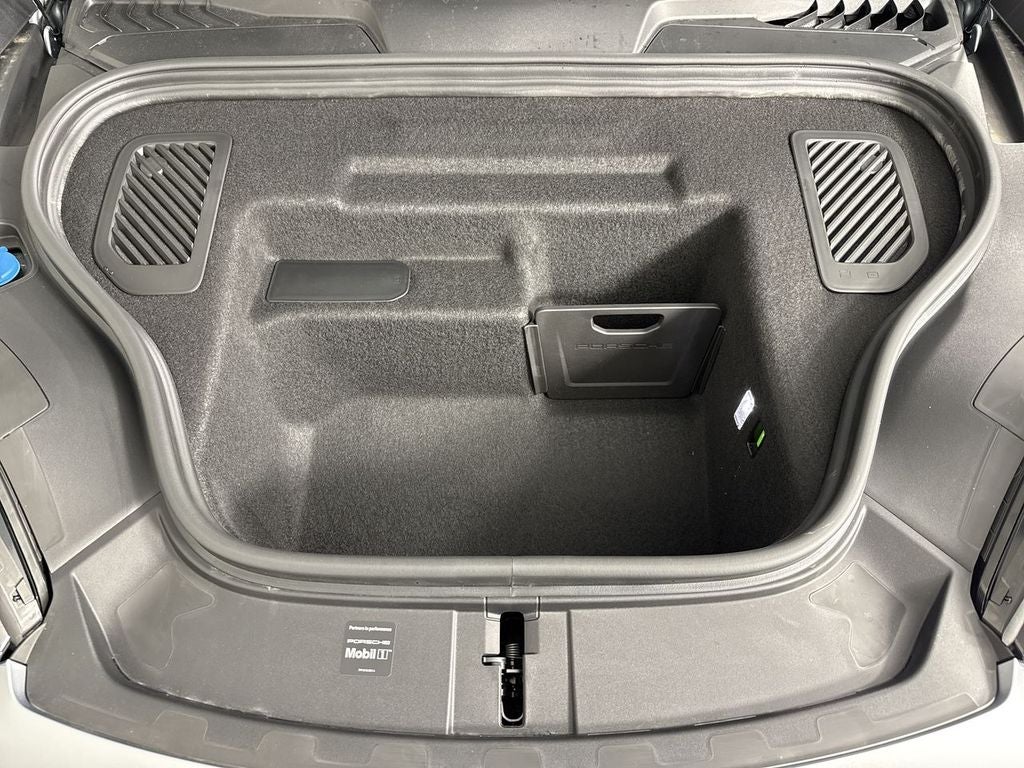 2026 Porsche Macan Electric Electric 4