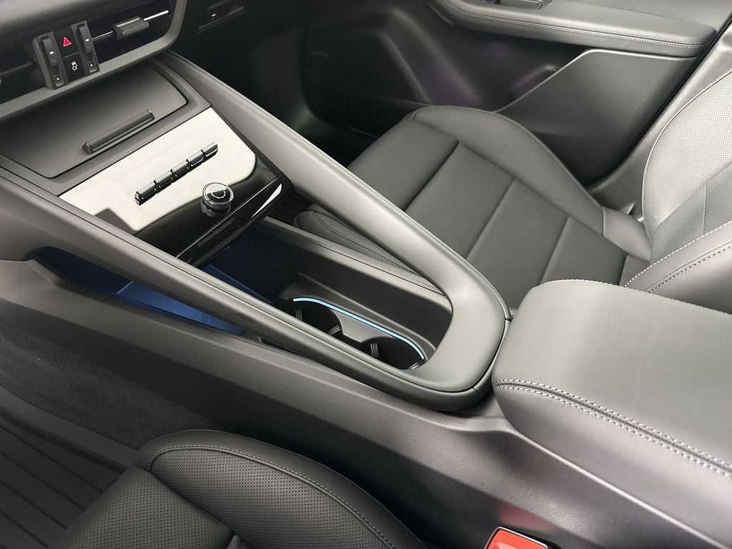 2026 Porsche Macan Electric Electric 4