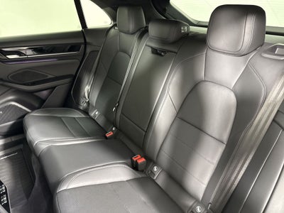 2025 Porsche Macan Electric Macan 4 Electric