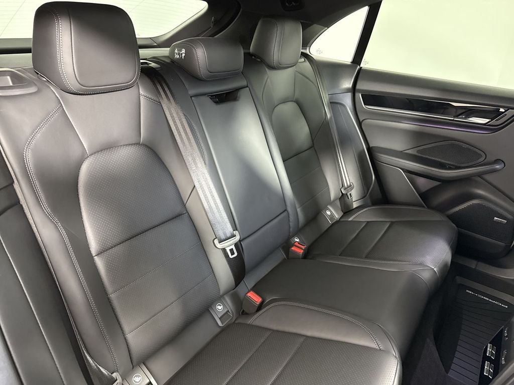 2025 Porsche Macan Electric Macan 4 Electric