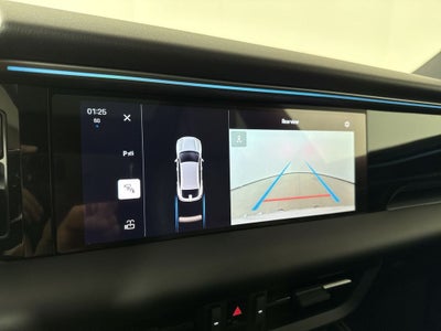 2025 Porsche Macan Electric Macan 4 Electric