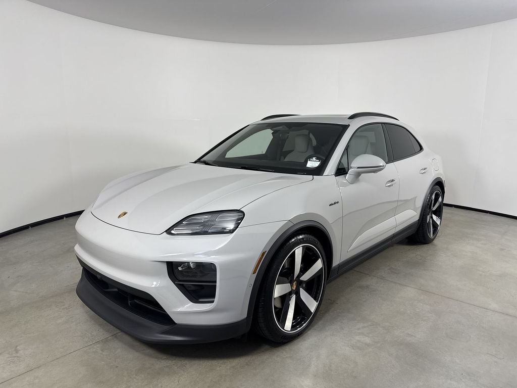 2026 Porsche Macan Electric Electric 4