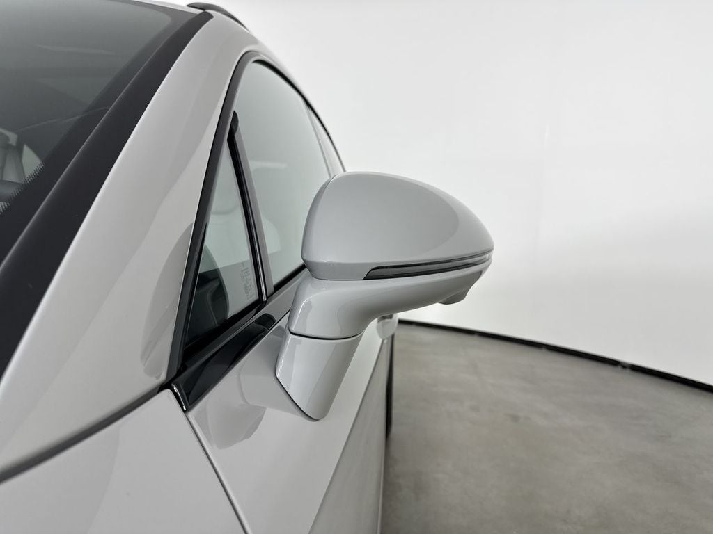 2026 Porsche Macan Electric Electric 4