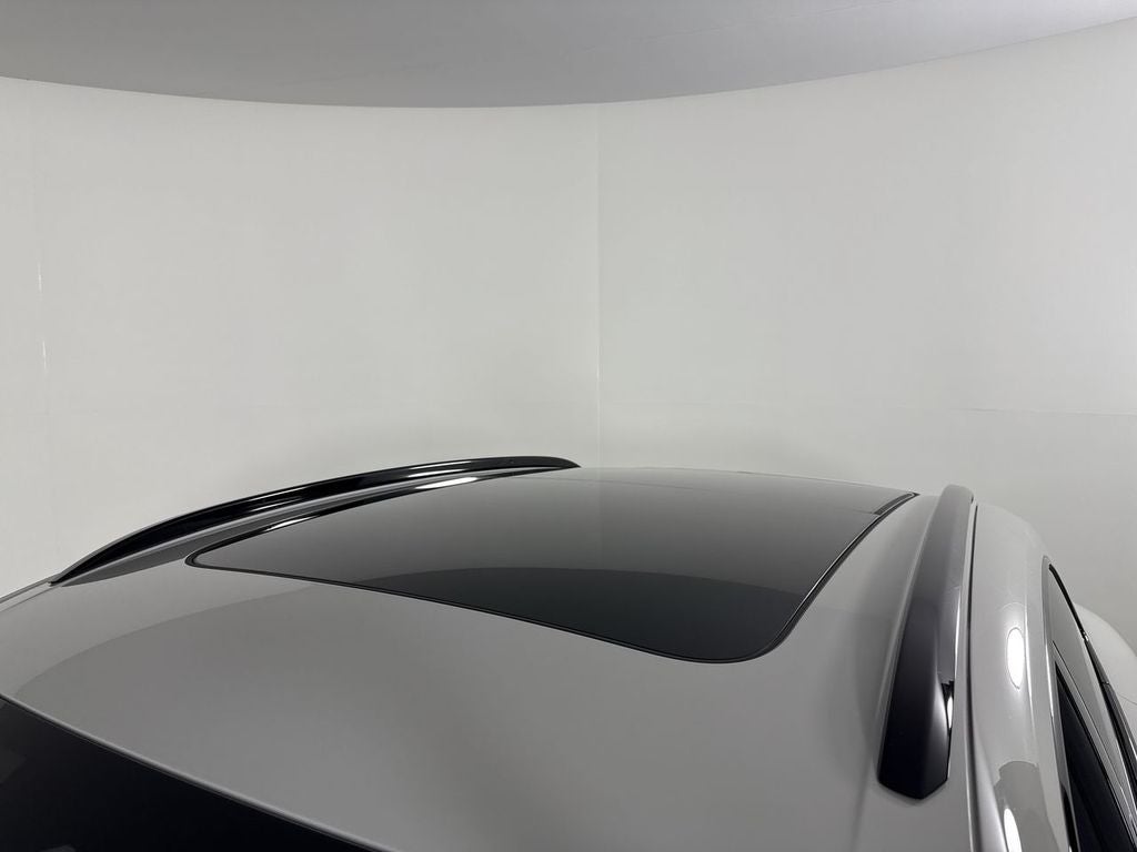 2026 Porsche Macan Electric Electric 4