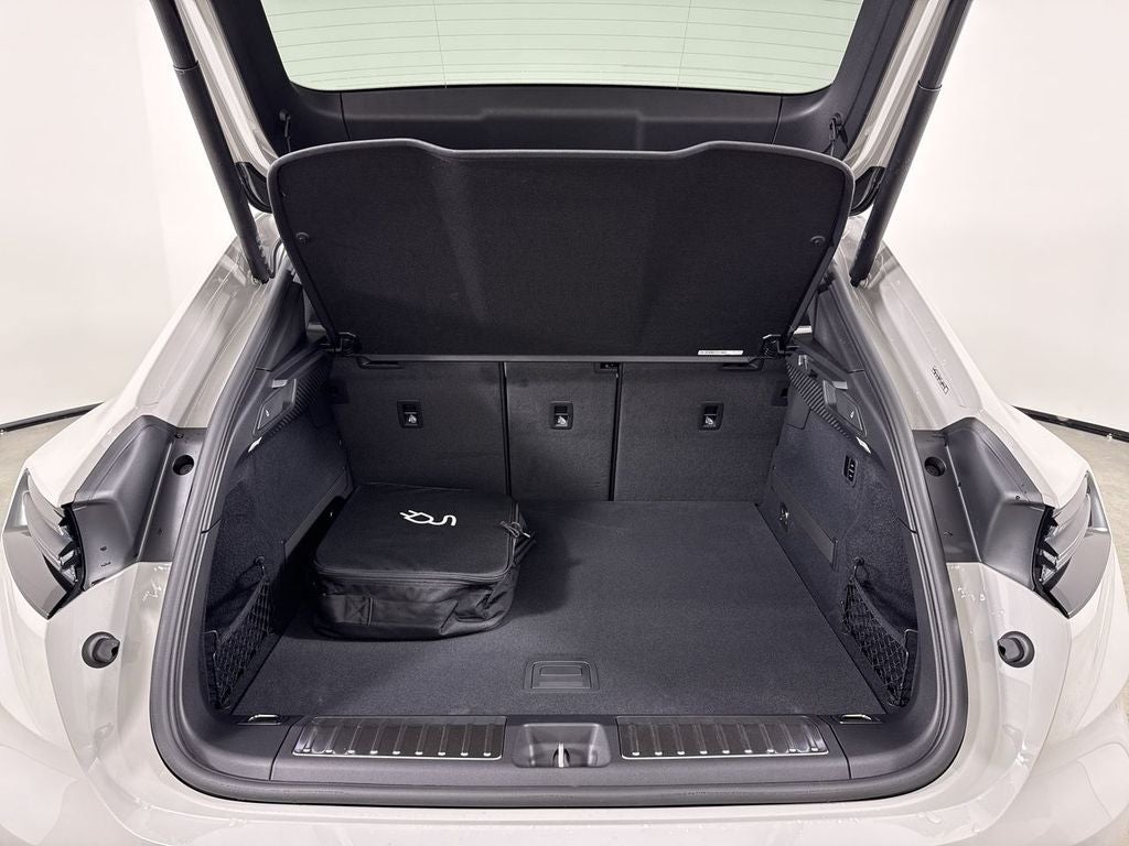2026 Porsche Macan Electric Electric 4