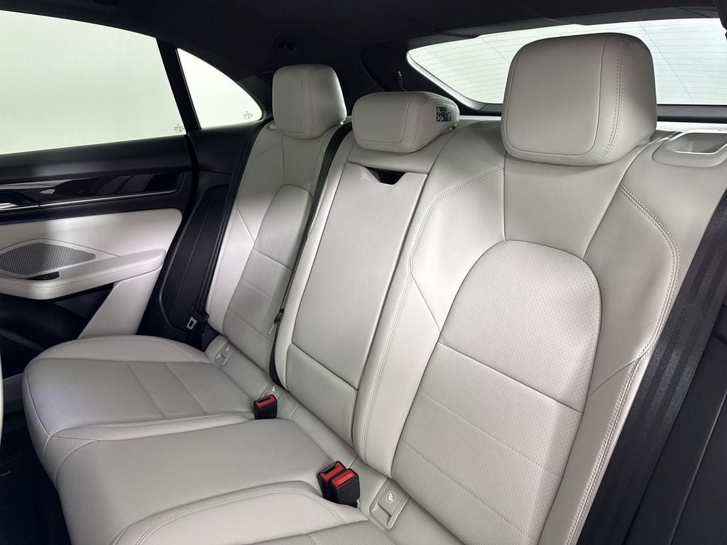 2026 Porsche Macan Electric Electric 4