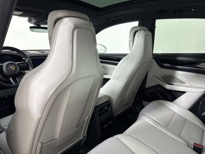2026 Porsche Macan Electric Electric 4