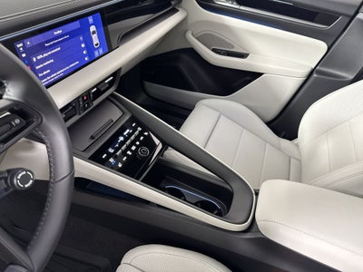 2026 Porsche Macan Electric Electric 4