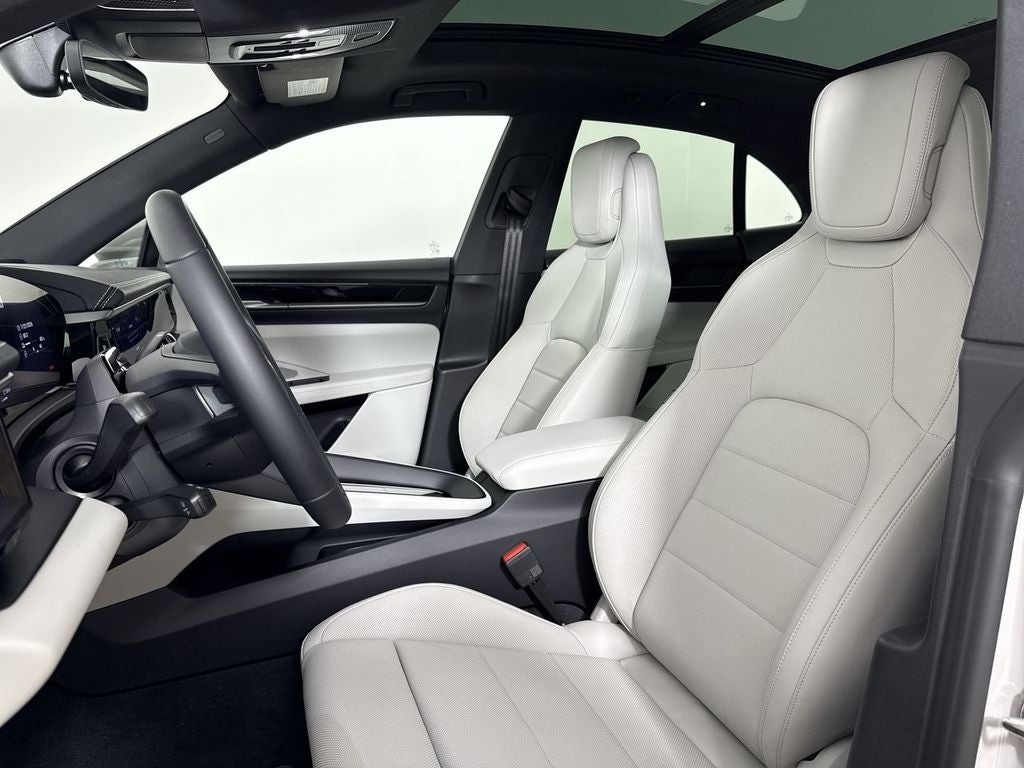 2026 Porsche Macan Electric Electric 4