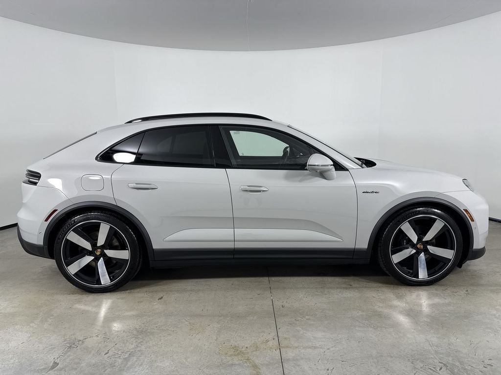 2026 Porsche Macan Electric Electric 4