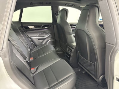 2025 Porsche Macan Electric Electric 4