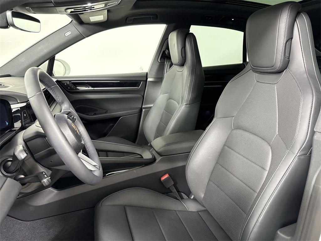 2025 Porsche Macan Electric Electric 4