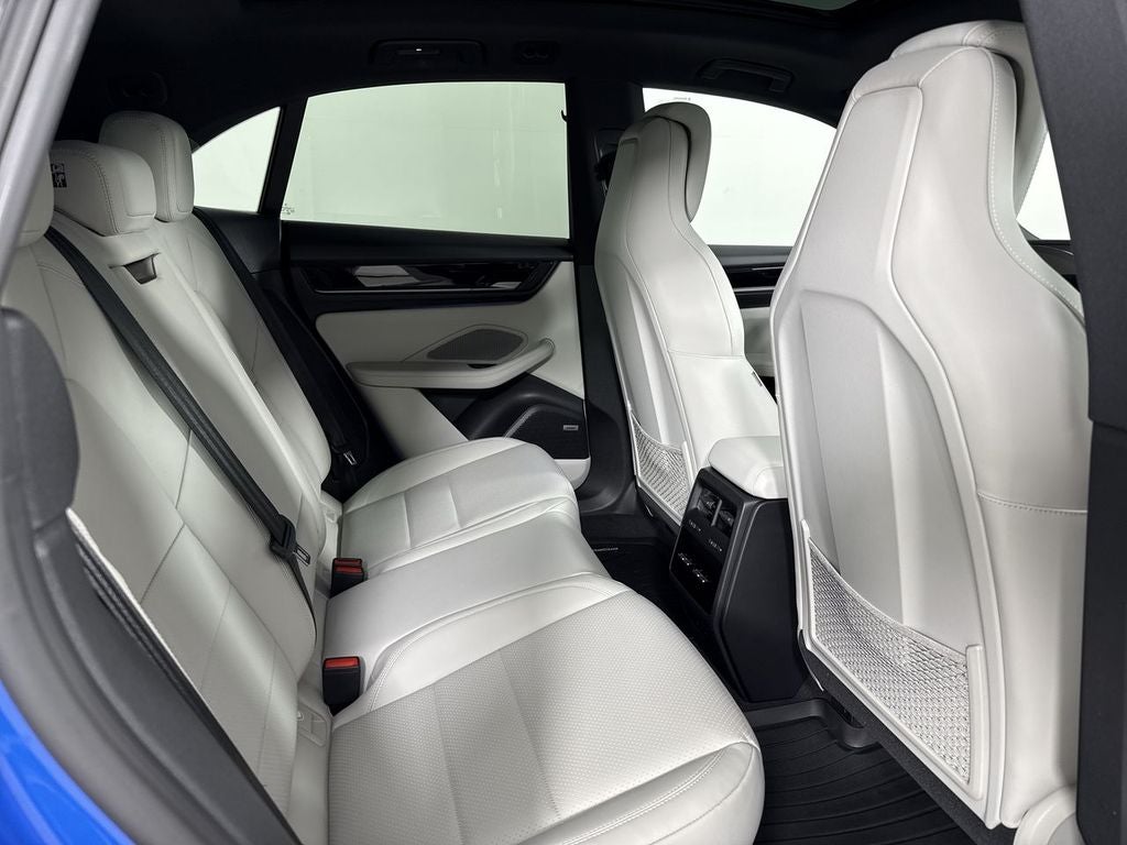 2026 Porsche Macan Electric Electric 4