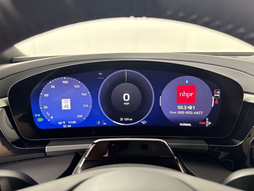 2026 Porsche Macan Electric Electric 4