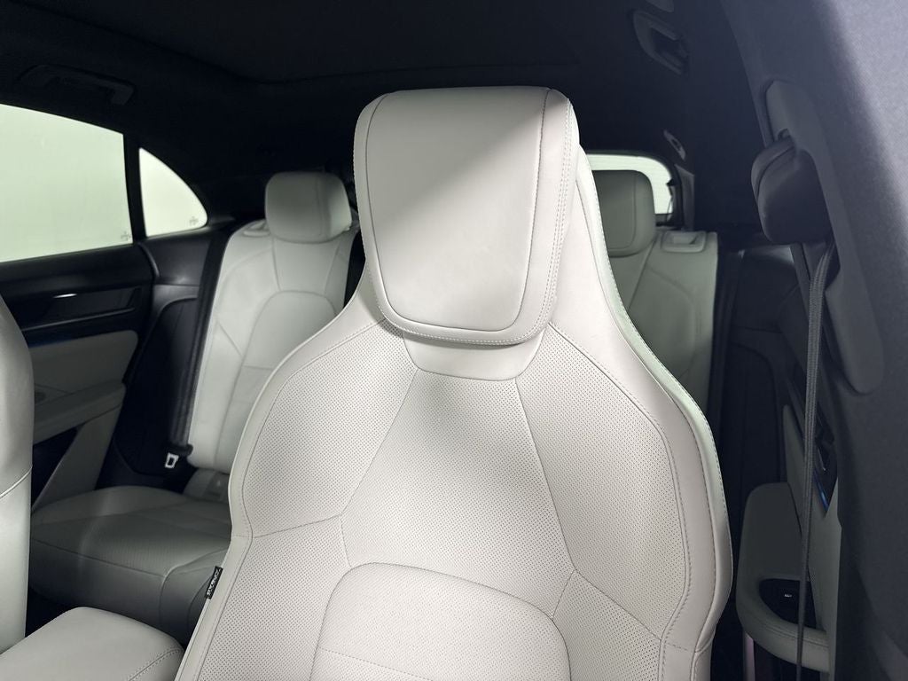 2026 Porsche Macan Electric Electric 4