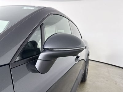 2026 Porsche Macan Electric Electric 4