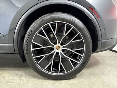 2026 Porsche Macan Electric Electric 4
