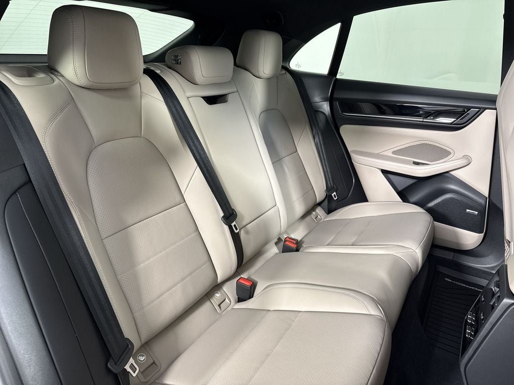 2026 Porsche Macan Electric Electric 4