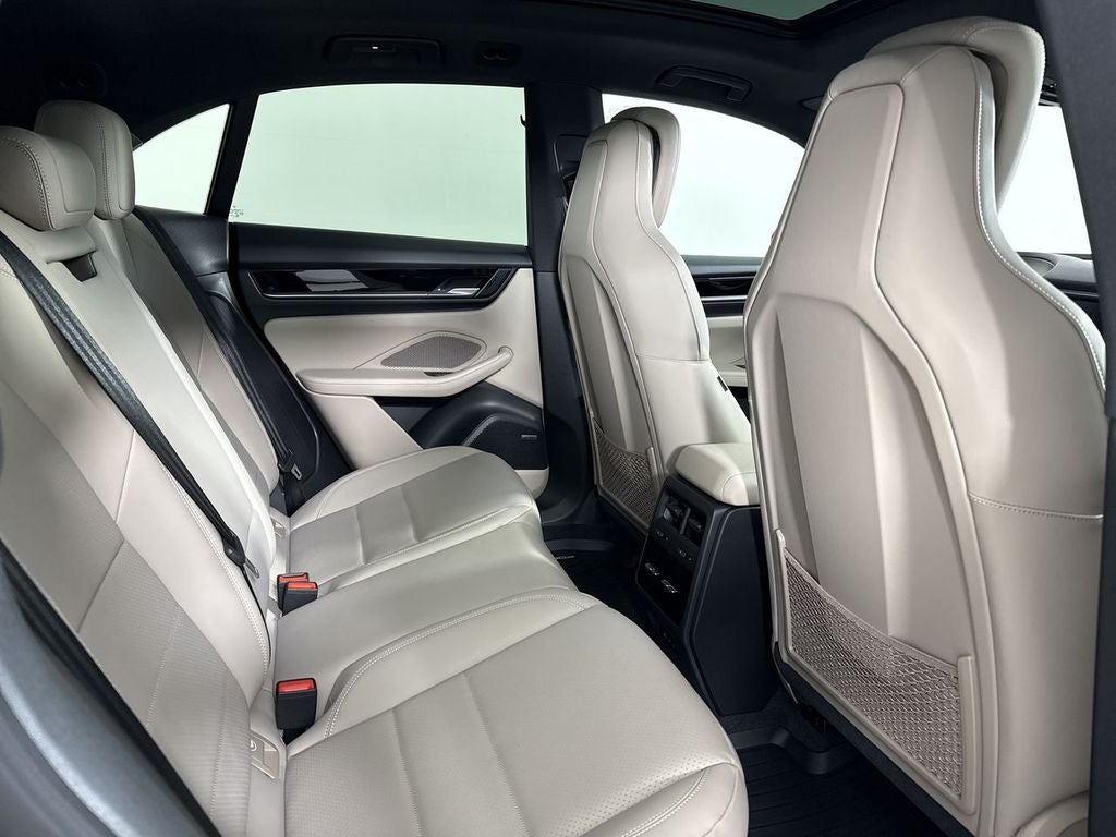 2026 Porsche Macan Electric Electric 4