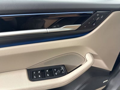 2026 Porsche Macan Electric Electric 4