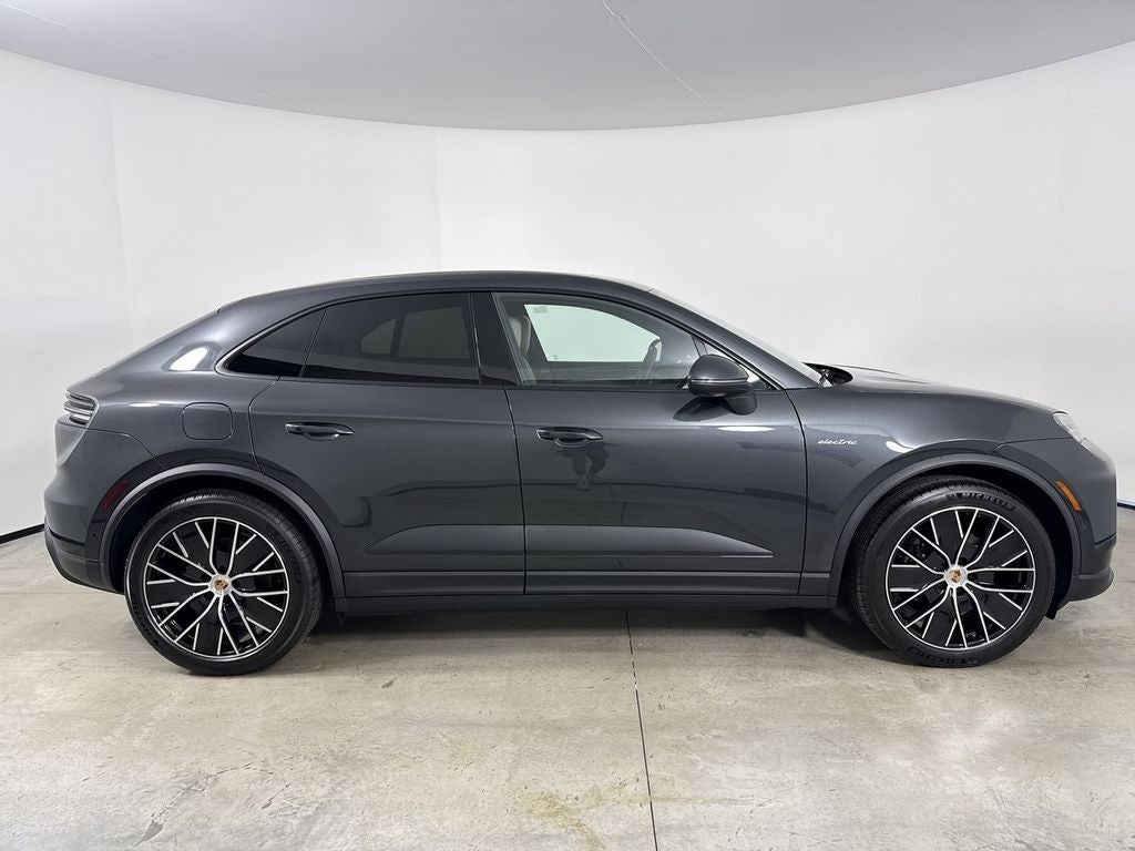 2026 Porsche Macan Electric Electric 4