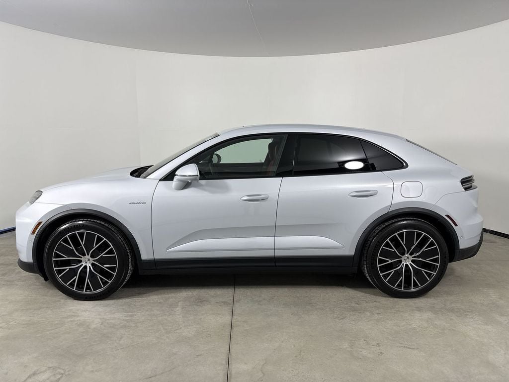 2026 Porsche Macan Electric Electric 4